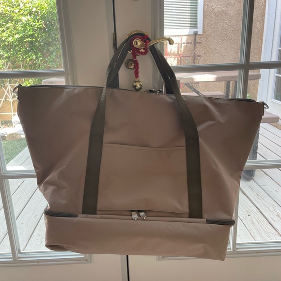 Lo & Sons Handbags - Lo & Sons Taupe Travel Tote with Olive Straps